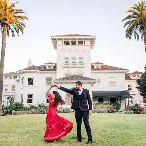 Hayes Mansion San Jose, Curio Collection by Hilton