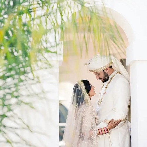 Hayes Mansion San Jose, Curio Collection by Hilton